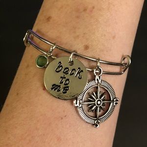 NEW Bangle Bracelet for Travelers with 3 Pendants